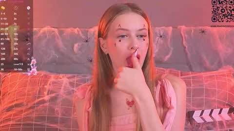 Milisa online show from October 30, 2025, 10:54 pm