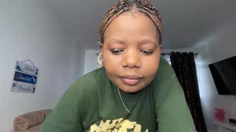 Snapshot of soft_nicole chatting on February 8, 2026, 12:41 pm soft_nicole online show from February 8, 2026, 12:41 pm