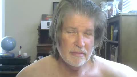 Brett online show from May 19, 2026, 3:18 pm