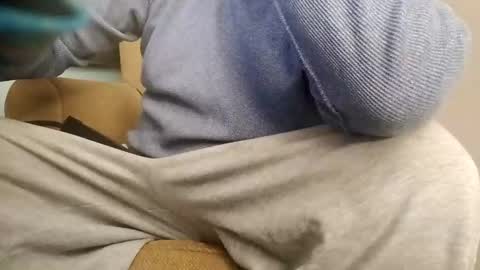 Snapshot of softstroknbastid chatting on January 6, 2025, 2:48 am softstroknbastid online show from January 6, 2025, 2:48 am