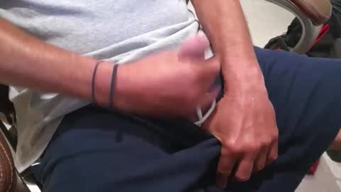 Snapshot of softwareman chatting on September 16, 2025, 1:23 pm softwareman online show from September 16, 2025, 1:23 pm