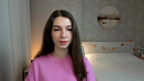 Kelly online show from November 6, 2025, 3:24 pm