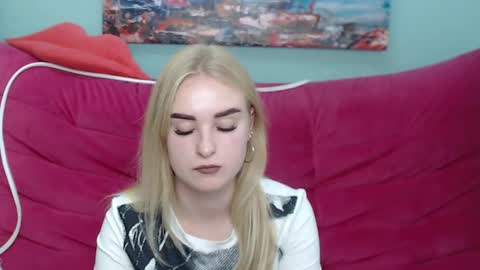 Snapshot of sofysoft chatting on October 25, 2025, 6:32 am sofysoft online show from October 25, 2025, 6:32 am