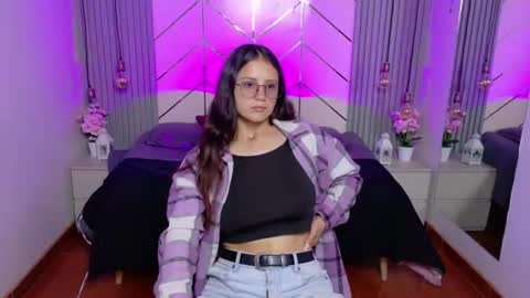 Sofy online show from June 10, 2026, 9:03 pm