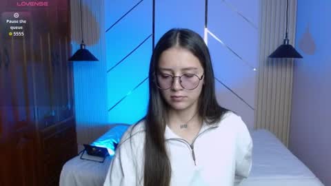 Sofy online show from August 4, 2026, 2:41 pm