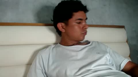 Snapshot of sohan_le chatting on September 29, 2025, 2:27 am David online show from September 29, 2025, 2:27 am