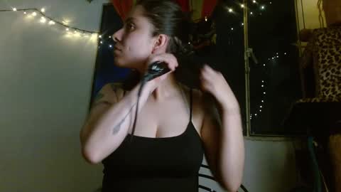 Snapshot of soka_lovers_04_ chatting on December 7, 2024, 11:34 pm Sofia online show from December 7, 2024, 11:34 pm