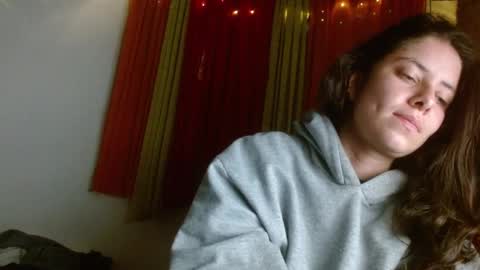 Snapshot of soka_lovers_04_ chatting on February 10, 2025, 1:57 am Sofia online show from February 10, 2025, 1:57 am