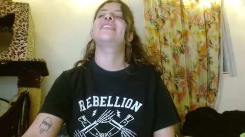 Snapshot of soka_lovers_04_ chatting on November 23, 2025, 12:43 am Sofia online show from November 23, 2025, 12:43 am