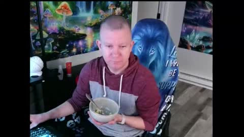 Snapshot of solarlunar1 chatting on October 14, 2025, 2:51 pm just ask online show from October 14, 2025, 2:51 pm