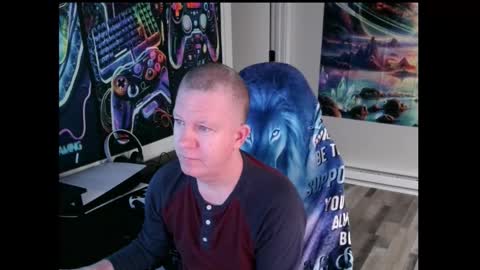 Snapshot of solarlunar1 chatting on October 27, 2025, 11:52 pm just ask online show from October 27, 2025, 11:52 pm