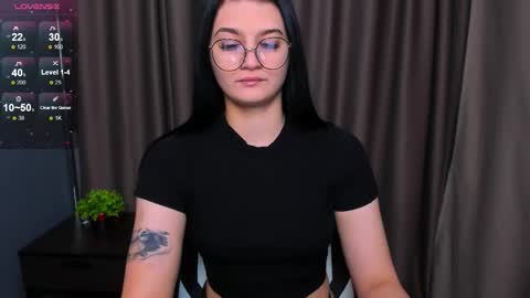 Snapshot of solazolaa chatting on October 14, 2025, 1:28 am Sonya online show from October 14, 2025, 1:28 am