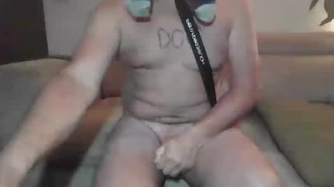 Snapshot of sole73 chatting on October 4, 2025, 10:19 pm Sole Obedient online show from October 4, 2025, 10:19 pm