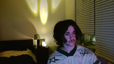 Solis3 online show from December 15, 2025, 3:55 am