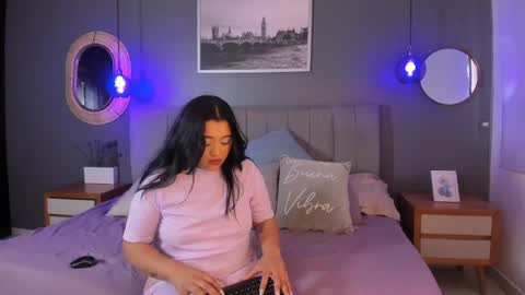 solo_brattdoll online show from May 14, 2026, 1:18 pm