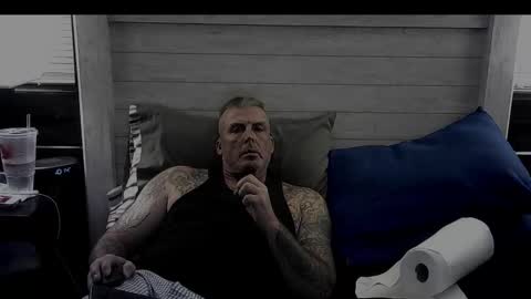 Snapshot of solodolo2020 chatting on November 1, 2025, 3:08 am I love watching beautiful women play with themselves online show from November 1, 2025, 3:08 am