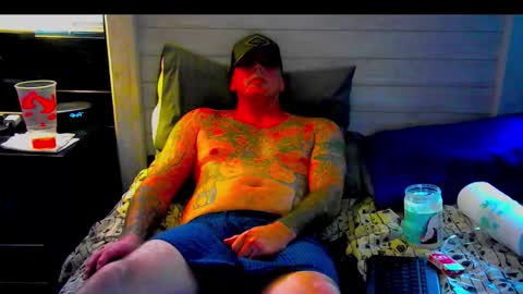 Snapshot of solodolo2020 chatting on December 3, 2025, 3:43 pm I love watching beautiful women play with themselves online show from December 3, 2025, 3:43 pm