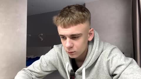 Snapshot of solofury chatting on February 5, 2026, 8:30 am Jett online show from February 5, 2026, 8:30 am