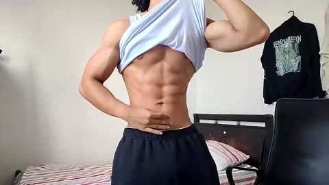 Hi Im Weller Check my Bio  online show from March 11, 2026, 9:32 pm