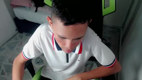 ESTEBAN online show from May 16, 2026, 9:24 pm