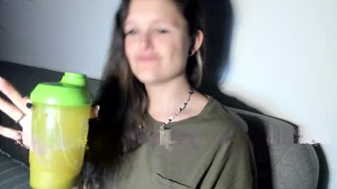 SomeonesDay online show from November 20, 2025, 6:35 am