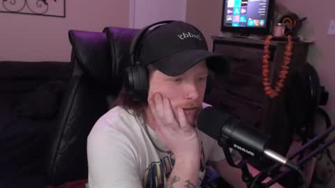 Lover Boi online show from March 31, 2026, 1:29 am