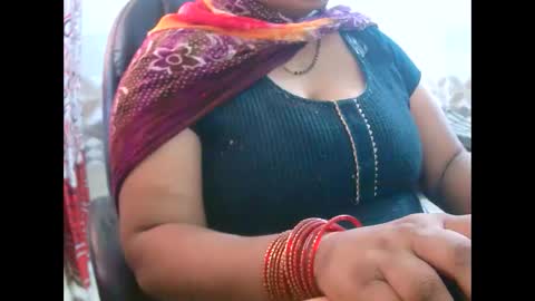 Snapshot of soni88888 chatting on December 7, 2024, 5:04 am soni88888 online show from December 7, 2024, 5:04 am