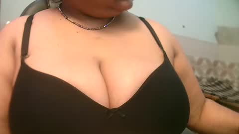 Snapshot of soni88888 chatting on February 28, 2025, 10:20 am soni88888 online show from February 28, 2025, 10:20 am