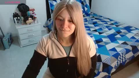 Snapshot of soniahardass chatting on October 1, 2025, 12:55 pm soniahardass online show from October 1, 2025, 12:55 pm