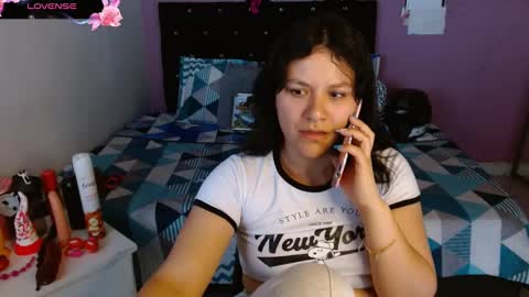 Snapshot of sonialatin69 chatting on February 7, 2025, 2:37 pm sonialatin69 online show from February 7, 2025, 2:37 pm