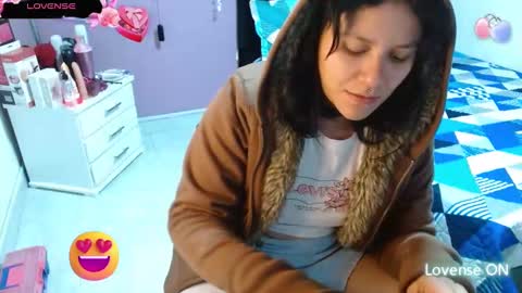 Snapshot of sonialatin69 chatting on February 15, 2025, 12:11 pm sonialatin69 online show from February 15, 2025, 12:11 pm