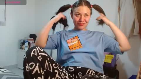 Snapshot of sonialatin69 chatting on October 6, 2025, 12:35 pm sonialatin69 online show from October 6, 2025, 12:35 pm