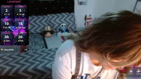 sonialatin69 online show from November 14, 2025, 12:26 pm