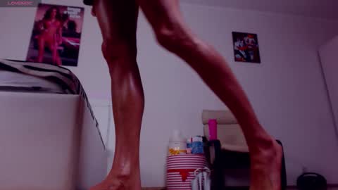 Snapshot of sonjanextray chatting on November 8, 2025, 9:20 am Sonja Ray online show from November 8, 2025, 9:20 am