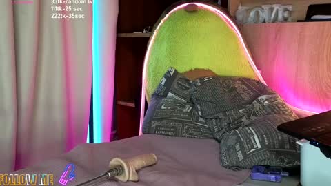 Snapshot of sop_hie chatting on December 17, 2024, 3:39 pm sop_hie online show from December 17, 2024, 3:39 pm