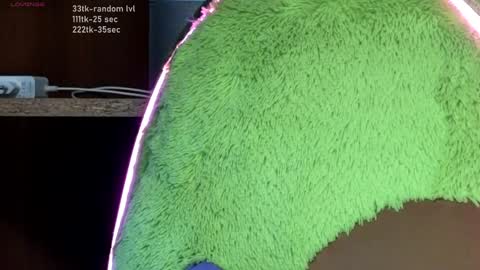 Snapshot of sop_hie chatting on January 13, 2025, 1:49 pm sop_hie online show from January 13, 2025, 1:49 pm