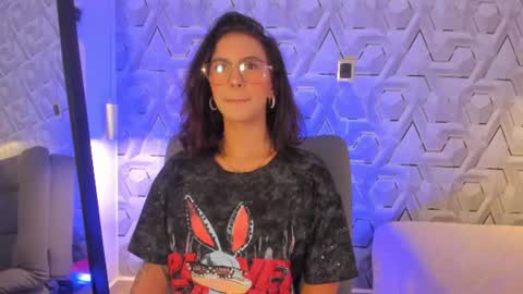 Snapshot of sophi_01 chatting on July 13, 2026, 12:30 pm sophie online show from July 13, 2026, 12:30 pm