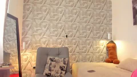Snapshot of sophi_01 chatting on July 14, 2026, 6:46 pm sophie online show from July 14, 2026, 6:46 pm