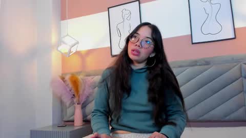 Snapshot of sophi_collins_ chatting on March 17, 2026, 1:25 pm Sophi online show from March 17, 2026, 1:25 pm
