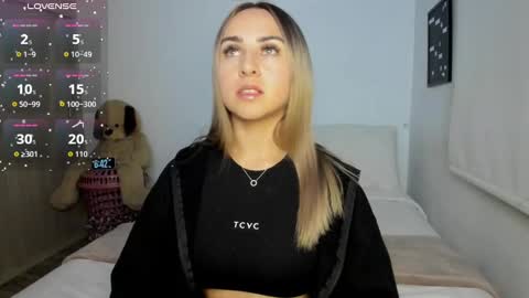 Sofi online show from September 25, 2025, 11:41 pm