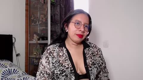Snapshot of sophia_666_ chatting on December 22, 2024, 5:42 pm Sophia online show from December 22, 2024, 5:42 pm