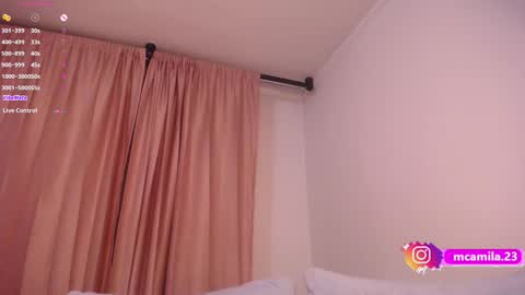 Snapshot of sophia_bones chatting on January 7, 2026, 12:24 am SophiI online show from January 7, 2026, 12:24 am