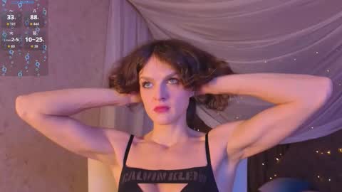 Sophia online show from November 23, 2025, 1:38 am