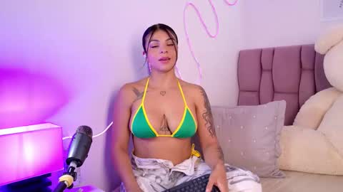 Sophia Carson online show from October 2, 2025, 6:15 pm