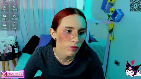 sophia_milano online show from February 8, 2025, 12:17 pm