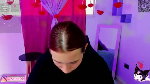 sophia_milano online show from February 26, 2025, 12:03 pm