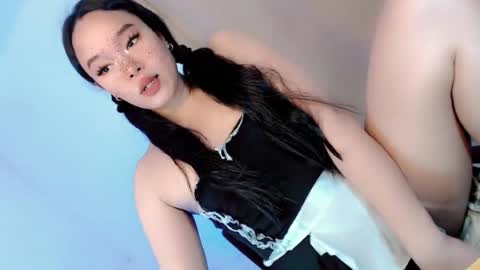 sophia_walker18 online show from July 16, 2026, 10:21 am