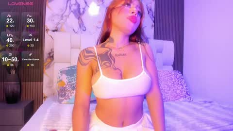 Snapshot of sophiaa10 chatting on April 17, 2026, 7:06 pm sophiaa10 online show from April 17, 2026, 7:06 pm