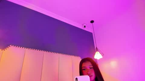 Snapshot of sophiabloss chatting on January 8, 2026, 12:18 pm Sophie online show from January 8, 2026, 12:18 pm