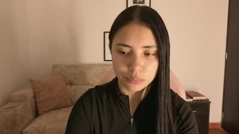 sophiacolemann online show from June 16, 2026, 1:52 am